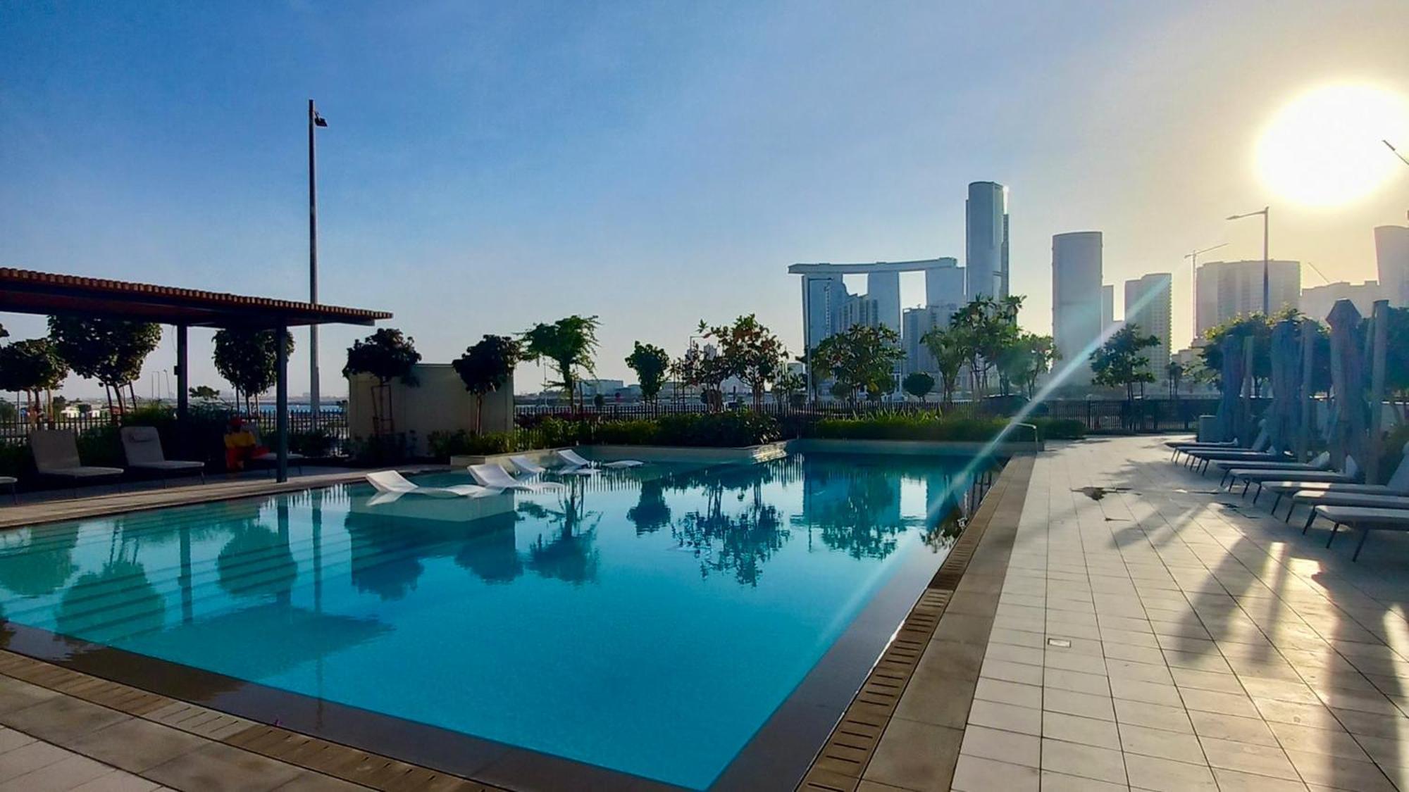 Maison Privee - Modern & Panoramic Sea View On Al Reem Island *